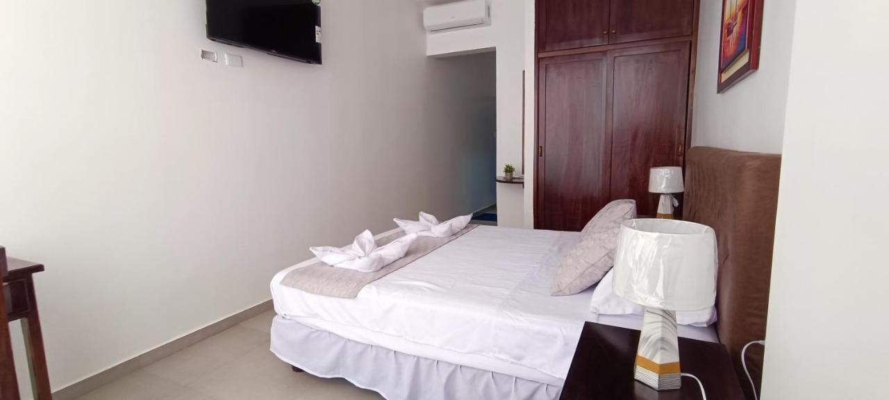 Bed and Breakfast Mantarraya Пуэрто-Бакерисо-Морено Экстерьер фото